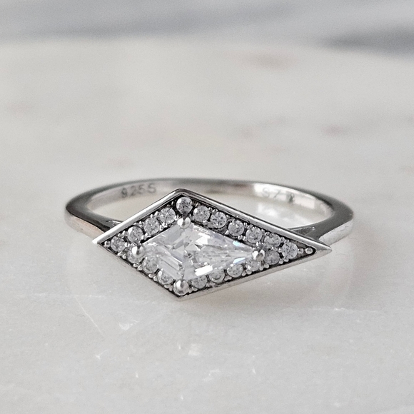 Kite Ring, Disney Frozen Ring Collection, 925 Sterling Silver - Picture 4 of 8